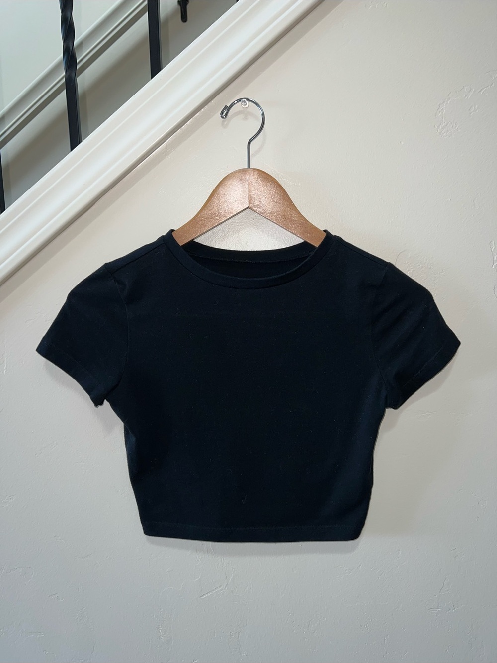 wild fable Black Cropped Crewneck Tee